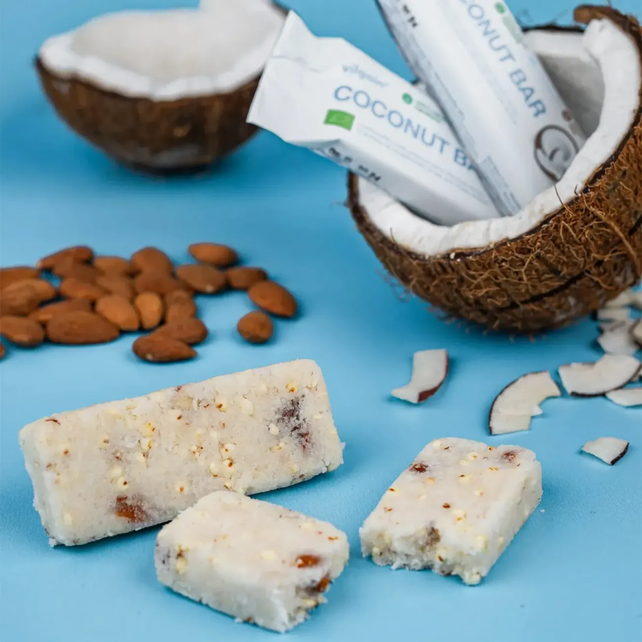Vilgain Coconut Bar BIO RAW kokosová tyčinka s mandlemi obsah balení