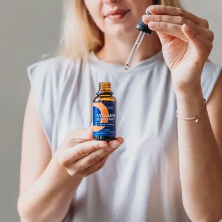 NATIOS Vegan Vitamin D3 & K2 (MK-7), 1000 IU & 50 mcg, Kapky v MCT oleji, 30 ml konzistence