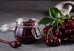 Višňová omáčka k masu